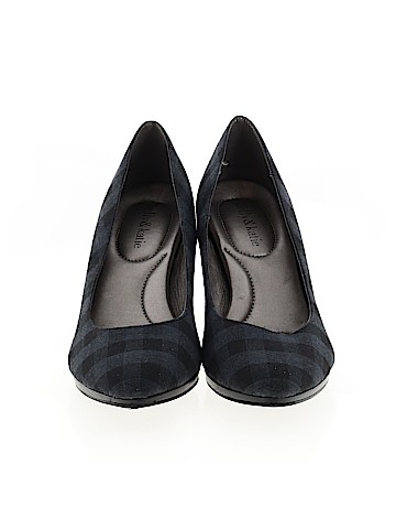 Kelly & Katie Heels (view 2)