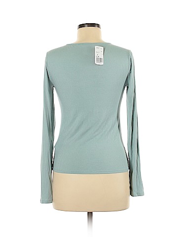 Forever 21 Long Sleeve T-Shirt (view 2)