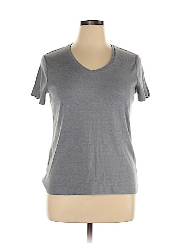 Croft & Barrow Plus Short Sleeve T-Shirt (view 1)