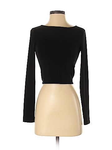 Forever 21 Long Sleeve T-Shirt (view 1)