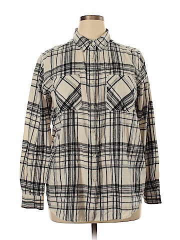 Mossimo Supply Co. Long Sleeve Button-Down Shirt (view 1)