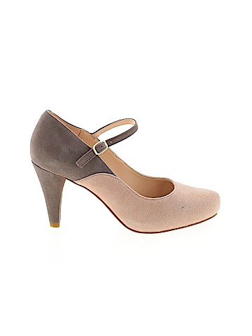 Clarks Heels (view 1)