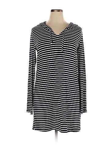 Mott 50 Pullover Hoodie (view 1)