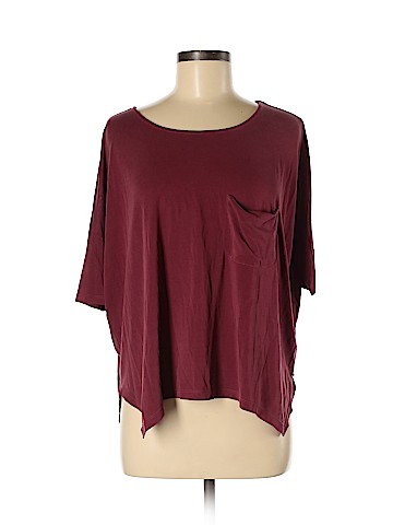 American Eagle Outfitters Short Sleeve T-Shirt (view 1)