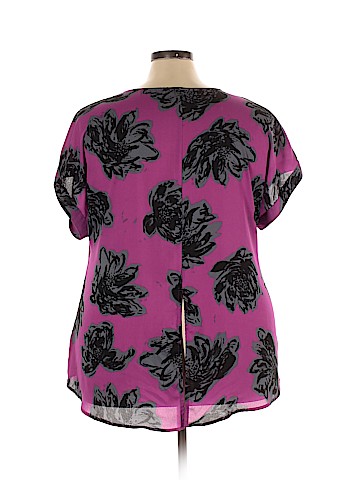 Lane Bryant Outlet Short Sleeve Blouse (view 2)