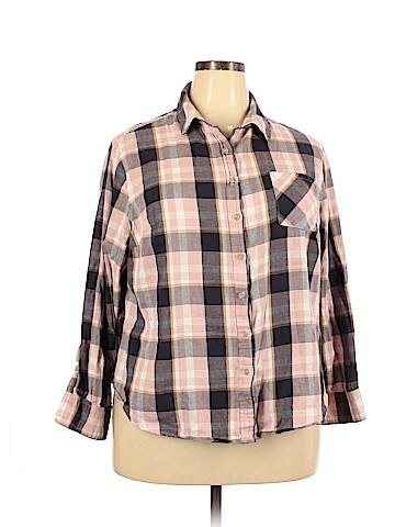 Ava & Viv Long Sleeve Button-Down Shirt (view 1)