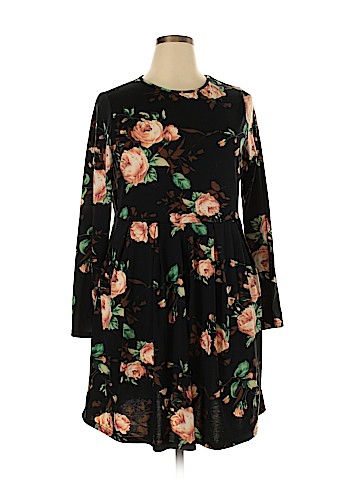 Unbranded Casual Dress (view 1)