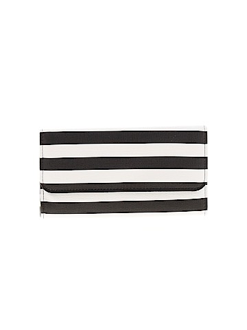 Kut from the Kloth Wallet (view 1)