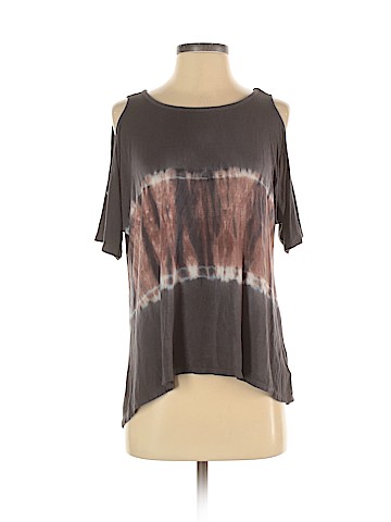 American Eagle Outfitters Short Sleeve Top (view 1)