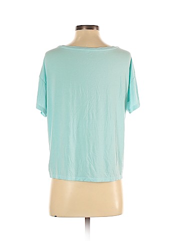 American Eagle Outfitters Short Sleeve T-Shirt (view 2)