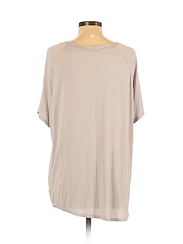 Double Zero Short Sleeve Top (view 2)