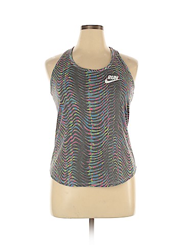 Nike Active Tank (view 1)