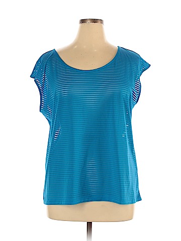 New York & Company Sleeveless Blouse (view 1)