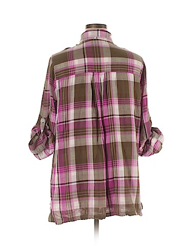 Lane Bryant Long Sleeve Button-Down Shirt (view 2)