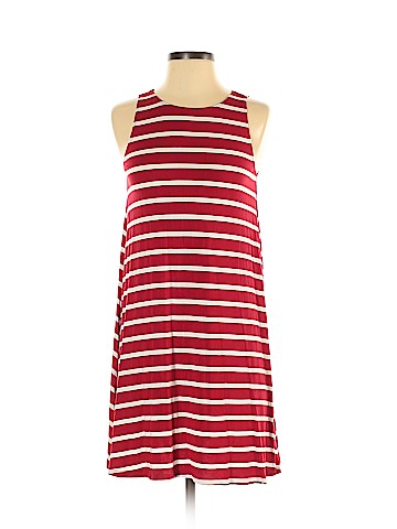 Old Navy Casual Dress (view 1)