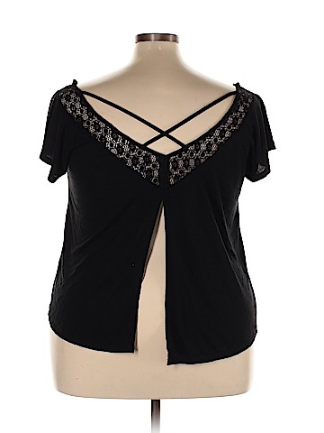 Extra Touch Short Sleeve Blouse (view 2)