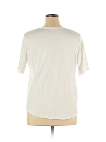 Croft & Barrow Short Sleeve T-Shirt (view 2)
