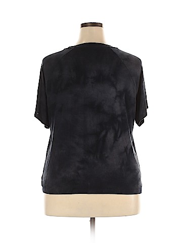 American Eagle Outfitters Short Sleeve Top (view 2)