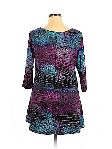 Azalea 3/4 Sleeve Top (view 2)