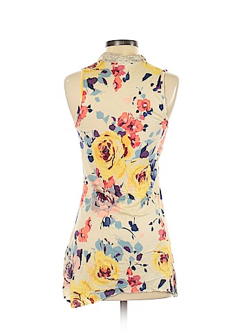 Weston Wear Sleeveless Blouse (view 2)