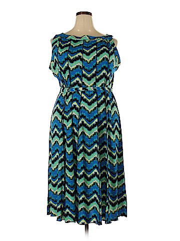 ILE New York Casual Dress (view 1)