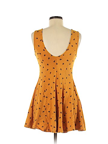 Forever 21 Casual Dress (view 2)