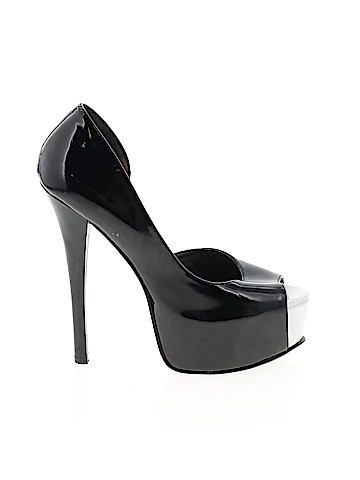 Shoedazzle Heels (view 1)