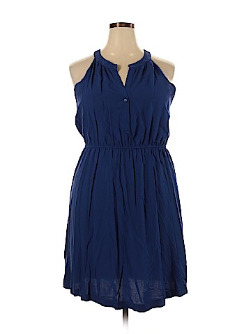 Old Navy Casual Dress (view 1)