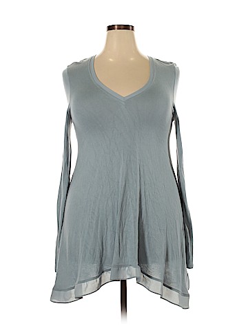 Deletta Casual Dress (view 1)