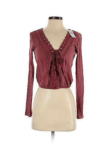 American Eagle Outfitters Long Sleeve Blouse (view 1)