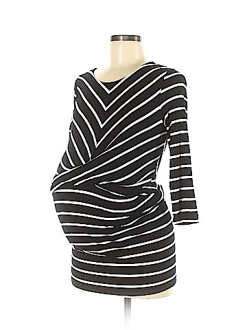 A Pea in the Pod 3/4 Sleeve Top (view 1)