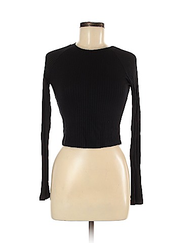 Forever 21 Long Sleeve T-Shirt (view 1)