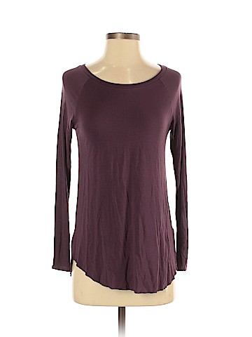 American Eagle Outfitters Long Sleeve Top (view 1)