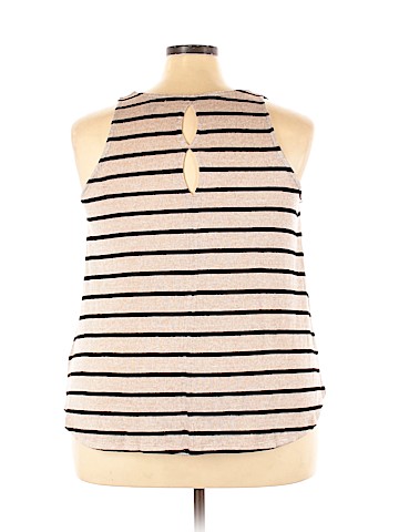 Old Navy Sleeveless Top (view 2)