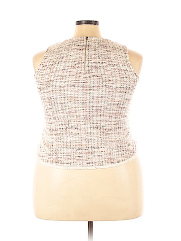 W5 Sleeveless Blouse (view 2)