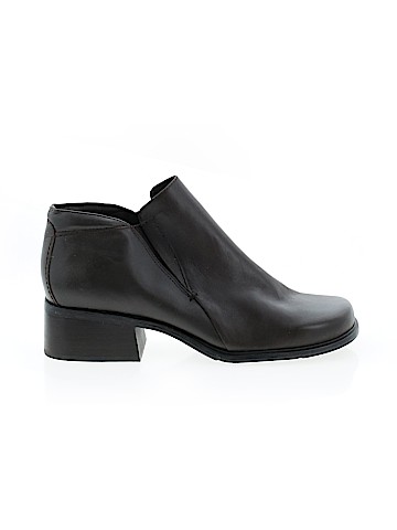 Markon Ankle Boots (view 1)