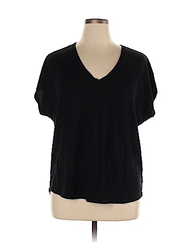 Lane Bryant Short Sleeve T-Shirt (view 1)