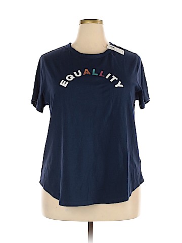 Old Navy Short Sleeve T-Shirt (view 1)