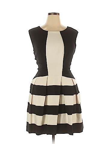 Eva Franco Casual Dress (view 1)