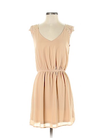 Forever 21 Casual Dress (view 1)