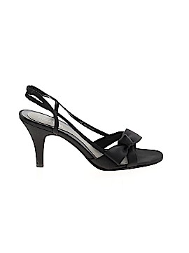 Kenneth Cole REACTION Size 7