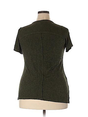 Torrid Short Sleeve Top (view 2)
