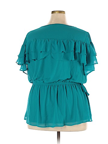 Lane Bryant Short Sleeve Blouse (view 2)