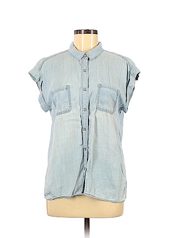 Mossimo Supply Co. Short Sleeve Button-Down Shirt (view 1)