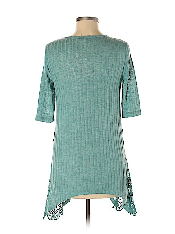 Miss Chievous 3/4 Sleeve Top (view 2)