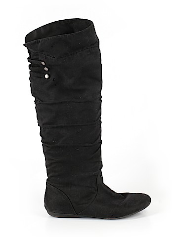 Rampage Boots (view 1)