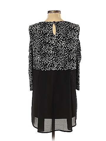 Vince Camuto 3/4 Sleeve Blouse (view 2)