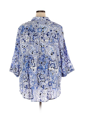 Catherines Short Sleeve Button-Down Shirt (view 2)