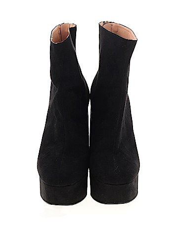 Trafaluc by Zara Ankle Boots (view 2)