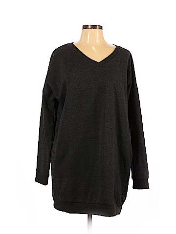 Zenana Outfitters Sweatshirt (view 1)